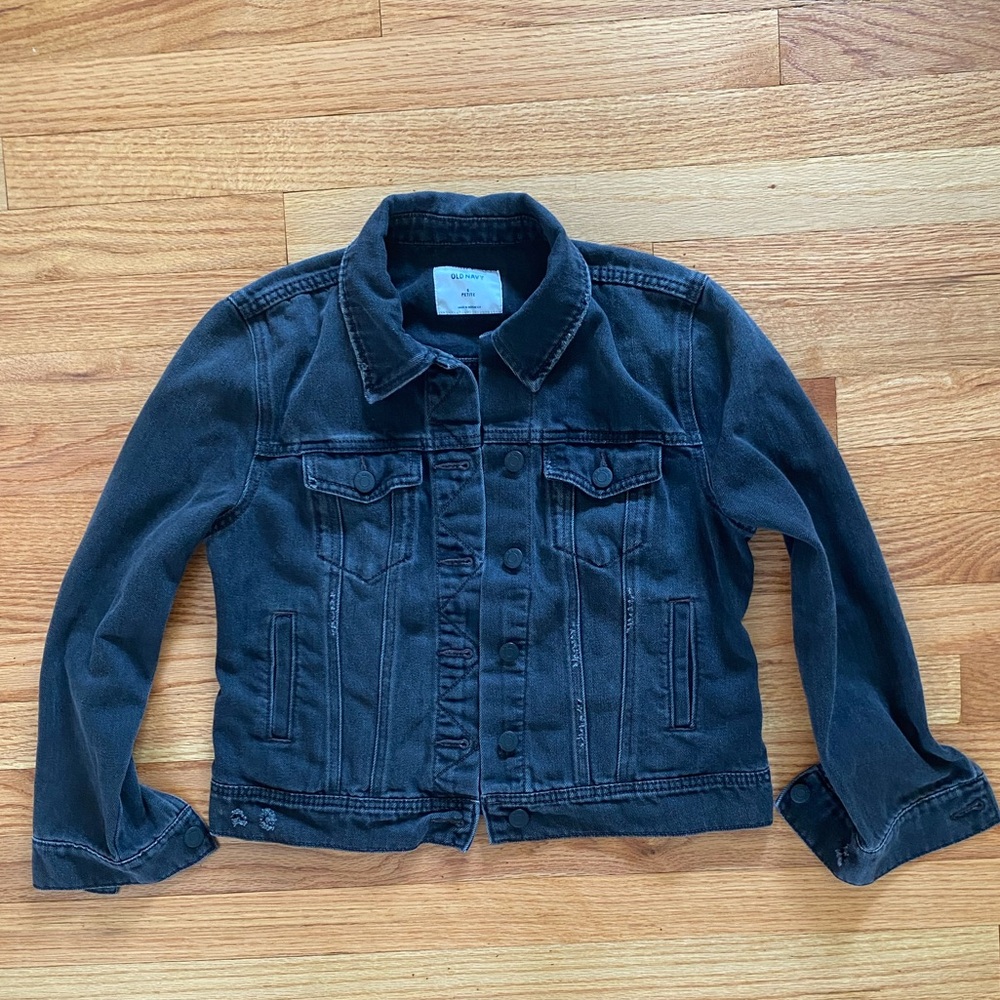 Old Navy • Women’s Jean Jacket